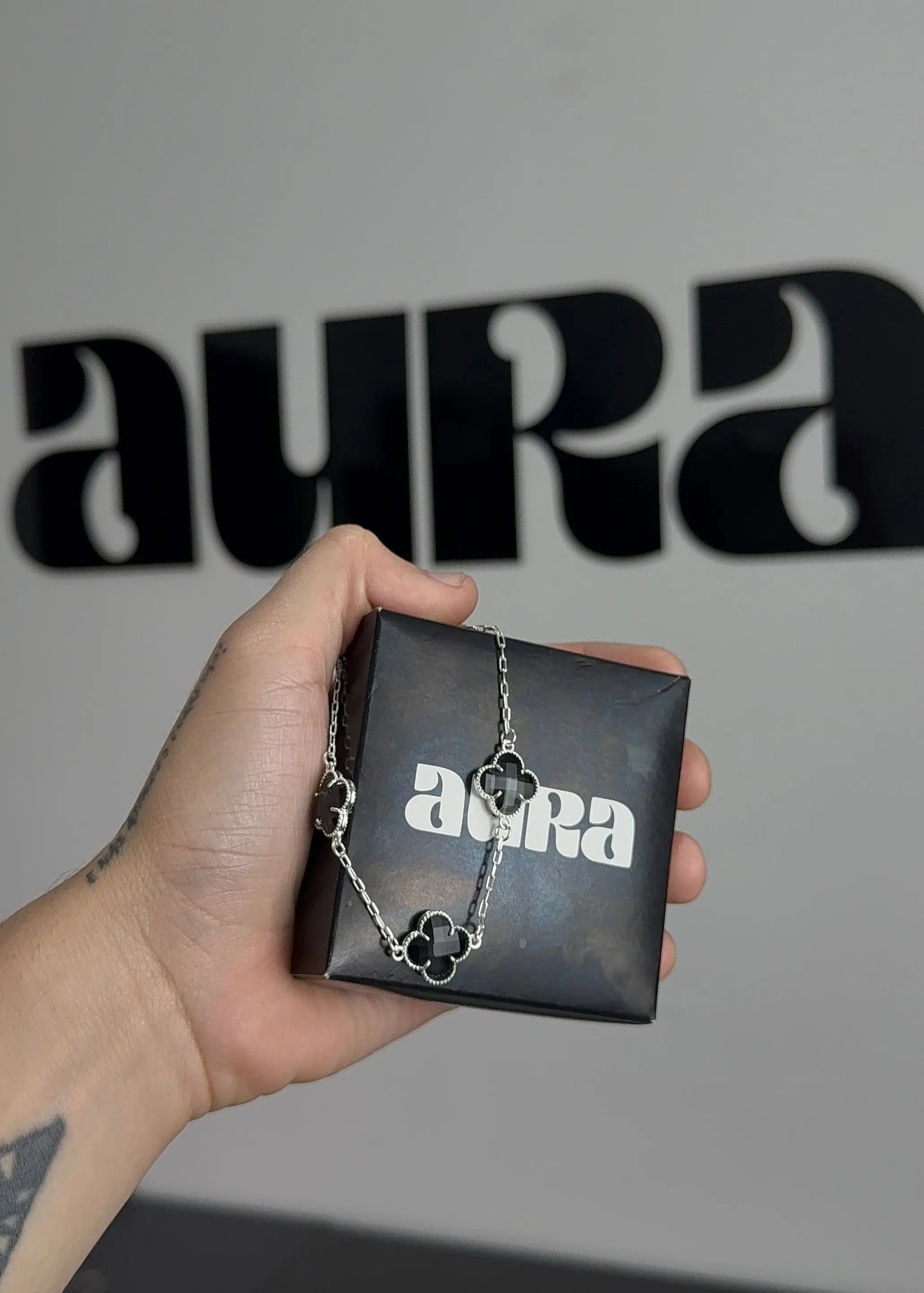 Pulseira 3 Trevos Preto (Prata 925) AuraLuxury