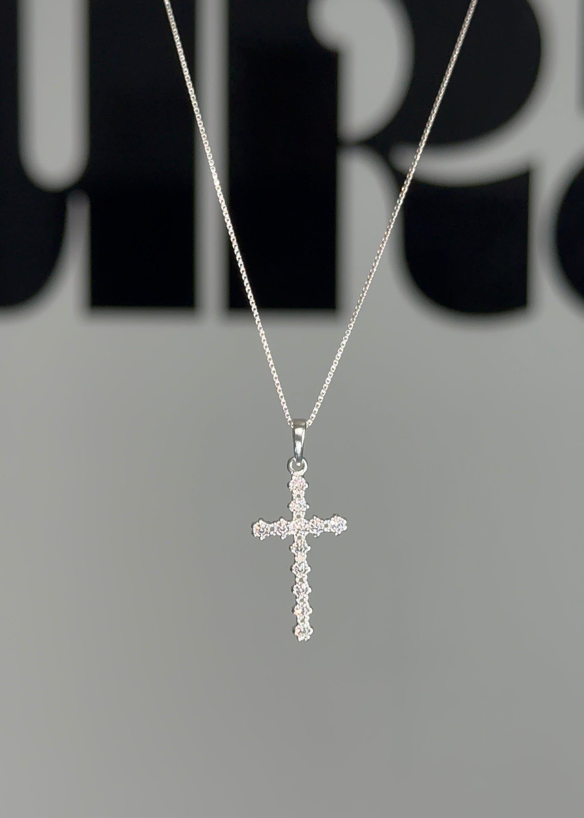 Colar Veneziana Crucifixo Cravejado (Prata 925)